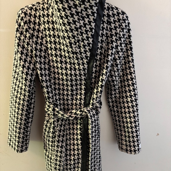 Calvin Klein Jacket - Picture 4 of 6